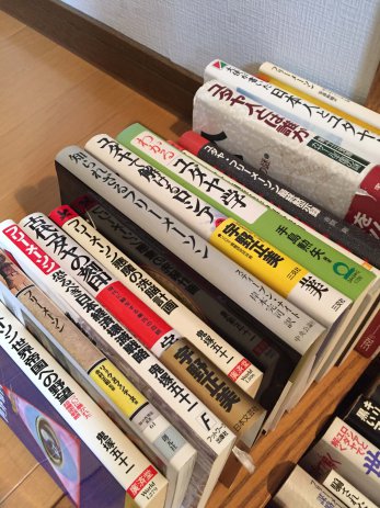 愛知県春日井市で単行本や漫画の全巻セット、ゲーム攻略本などを出張買取。